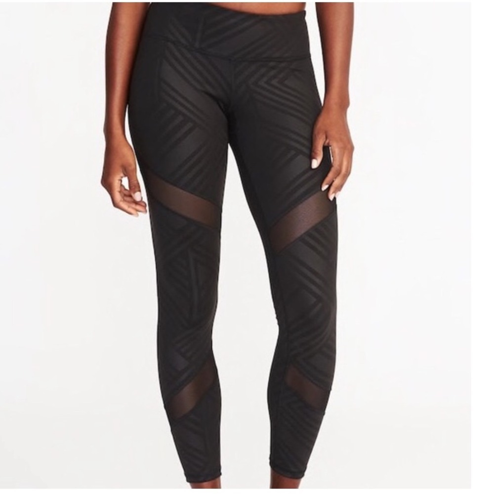 Old Navy Leggings Womens Medium Black Go-Dry Embossed Mesh 7/8 Active Tights